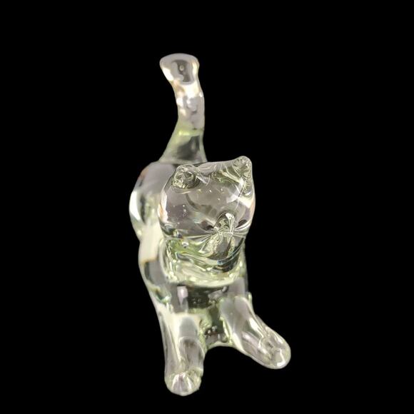 Williamsburg Glass Co Art Crystal Laying Kitty Cat Figurine Paperweight Handmade - Picture 3 of 5